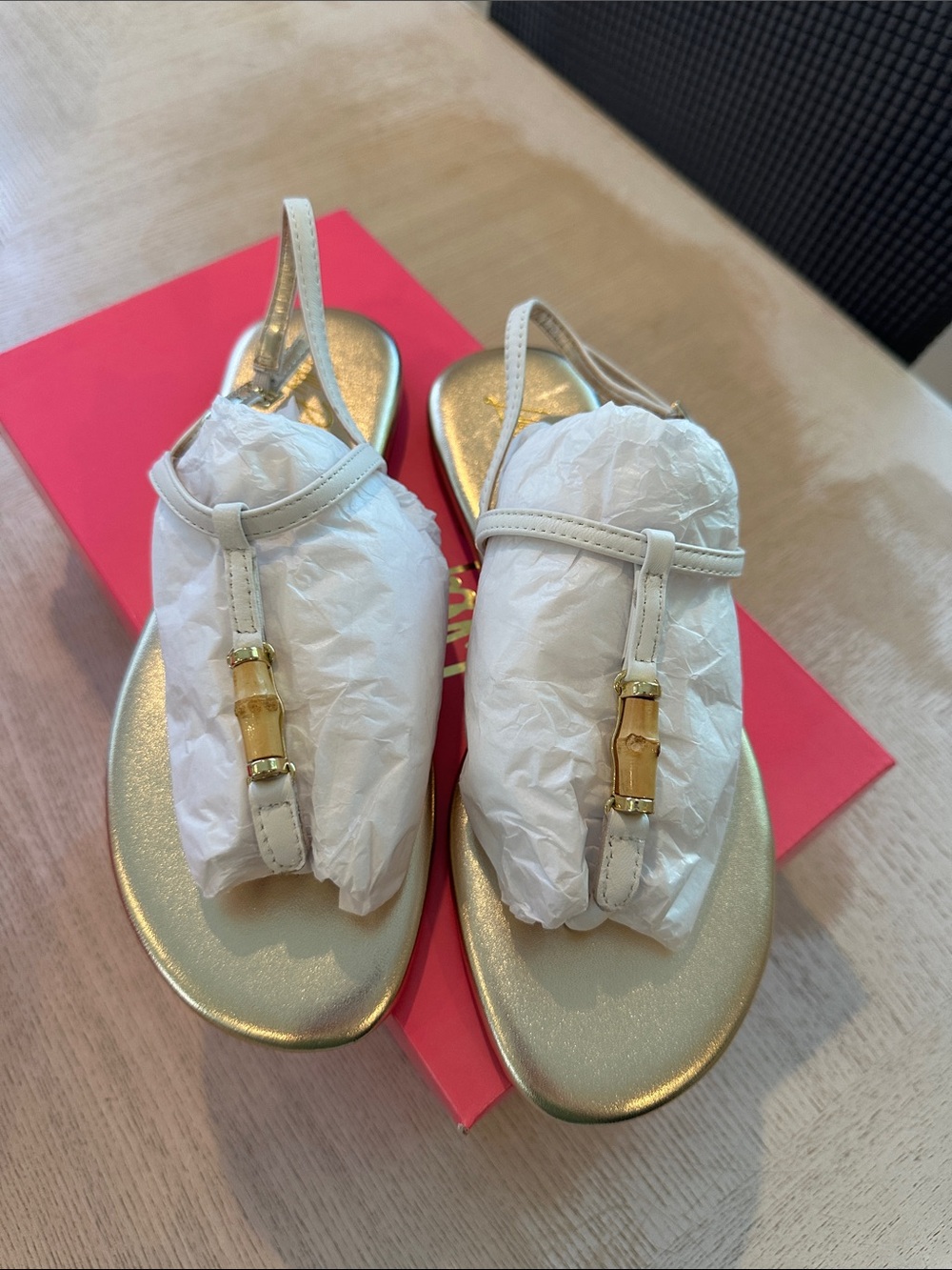 Lilly Pulitzer NWT White T-Strap Slingback Sandals with Gold Accent
